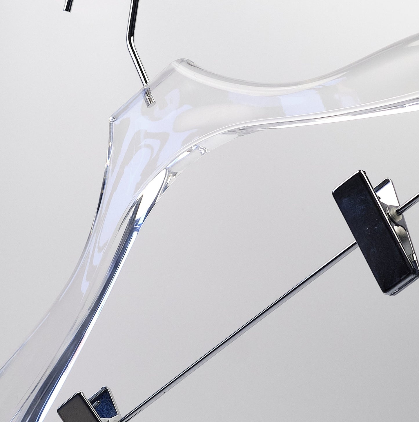 Acrylic Top Jacket Hanger With Clip Bar 43cm